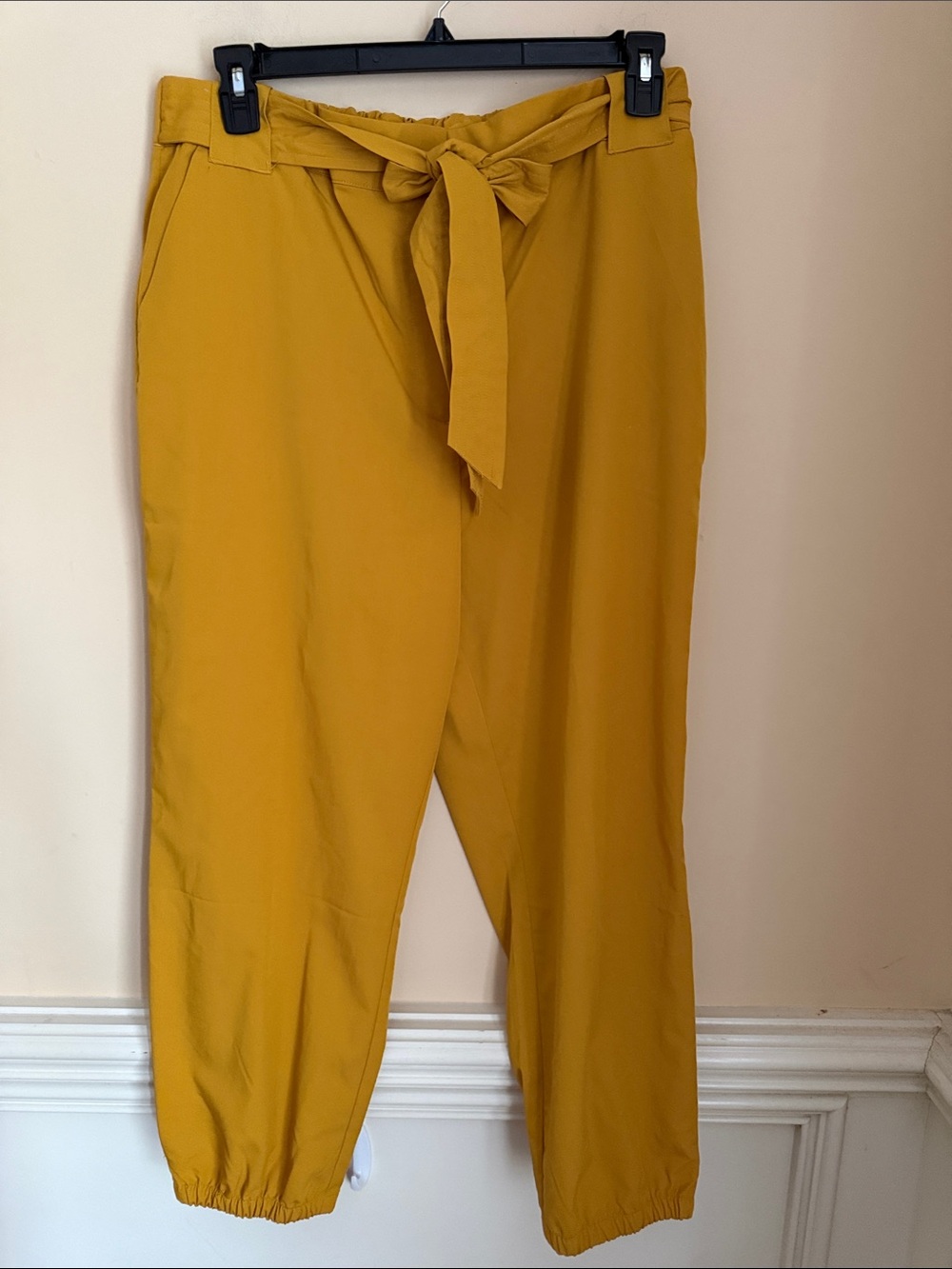 The Limited Mustard Yellow Tie-Waist Jogger Pants Size 16